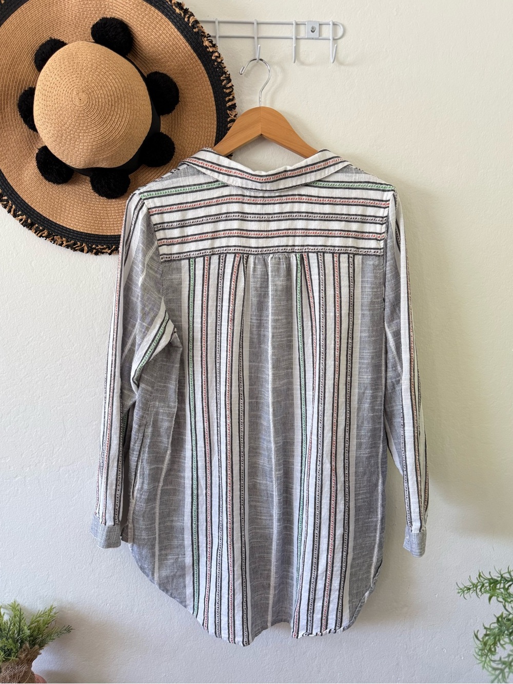 Soft Surroundings Embroidered Stripe Cotton Tunic Top Size Large Boho Lagenlook - Picture 2 of 16